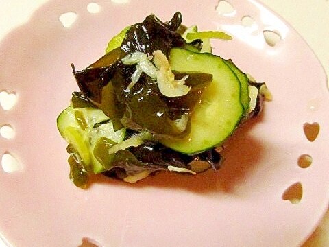 わかめときゅうりのエスニックサラダ